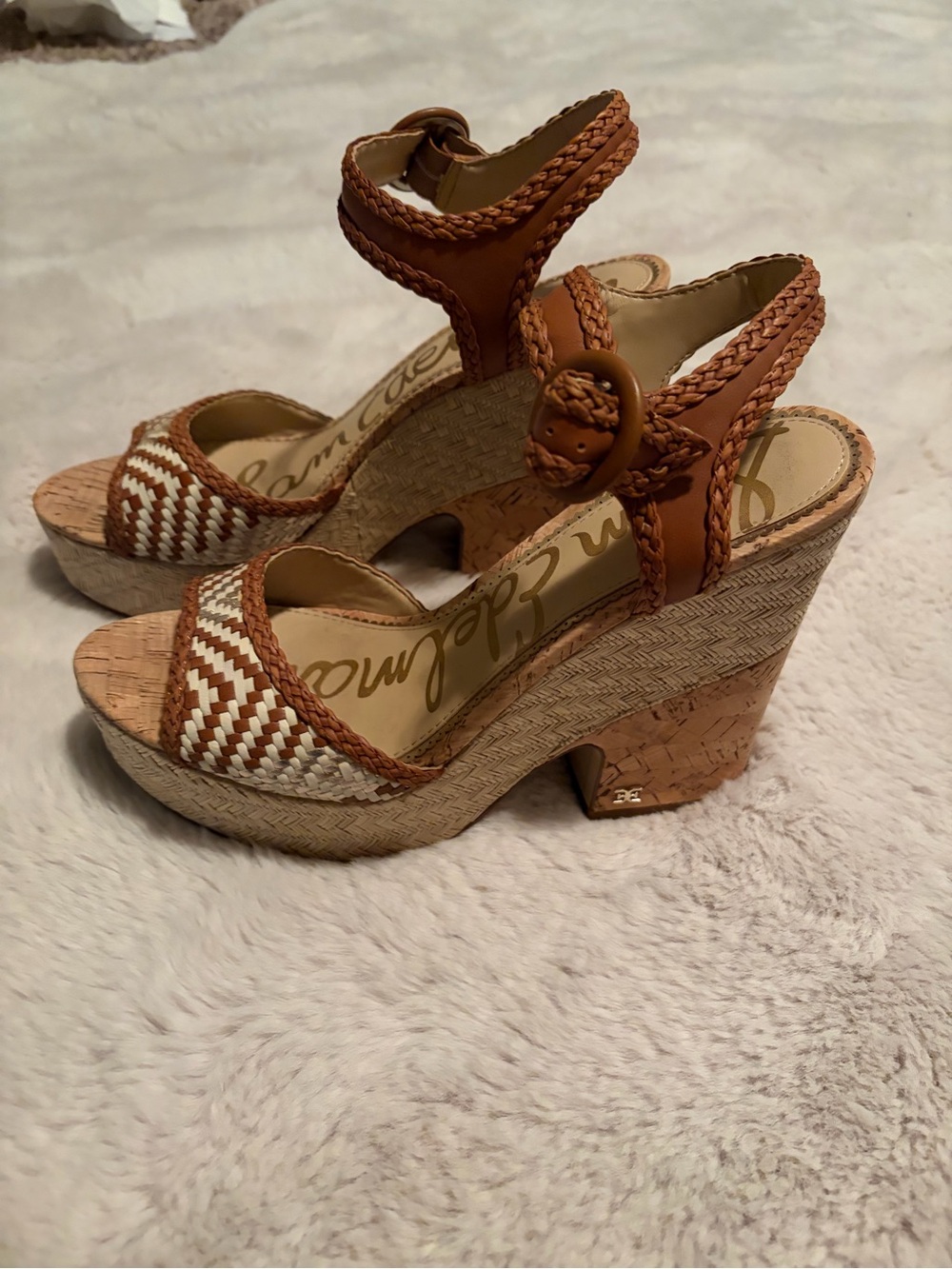 Sam Edelman Platform - Picture 4 of 8